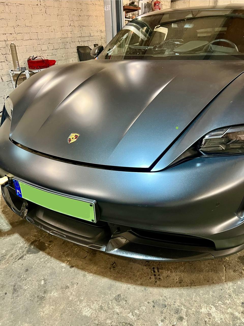 porsche-taycan-gts-p
